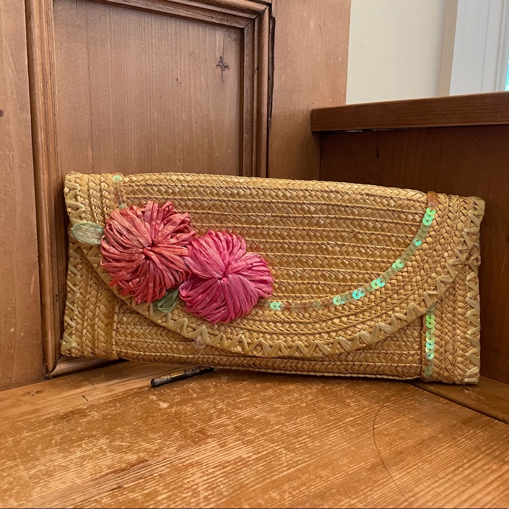 Felix Rey straw clutch